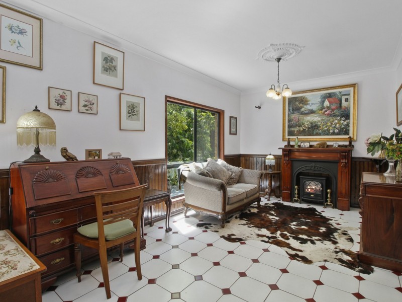 5-9 Weeroona Ave, Macleay Island QLD 4184