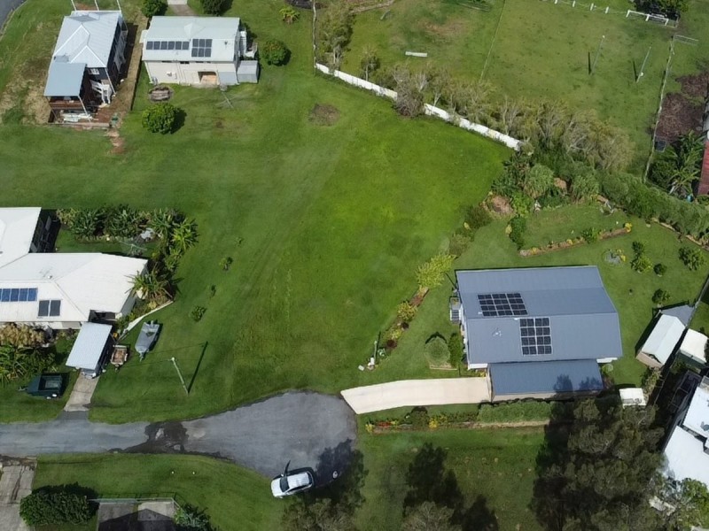 4 Aura Court, Macleay Island QLD 4184