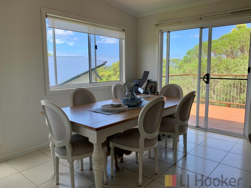 50 Eastbourne Terrace, Macleay Island QLD 4184