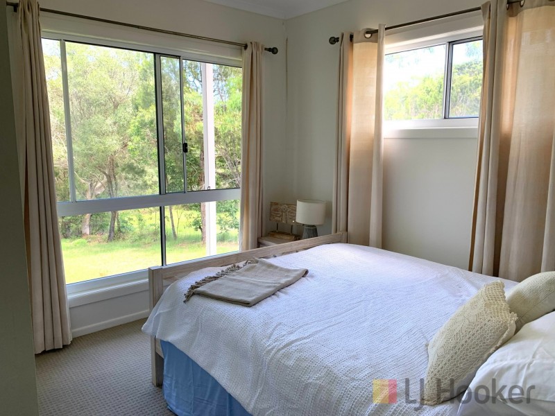 50 Eastbourne Terrace, Macleay Island QLD 4184