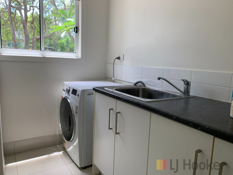 50 Eastbourne Terrace, Macleay Island QLD 4184