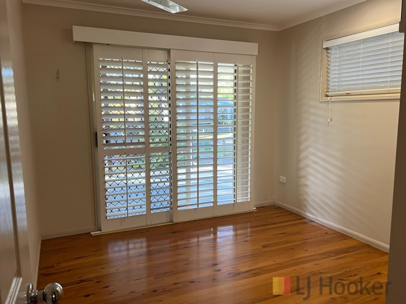 6 Kooberry Street, Macleay Island QLD 4184