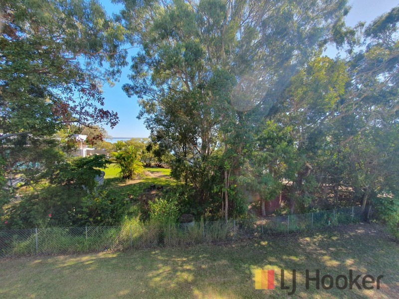 20 Kim Crescent, Macleay Island QLD 4184