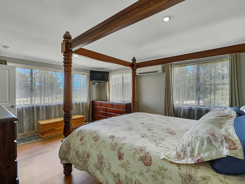 130-132 LUCAS dr, Lamb Island QLD 4184