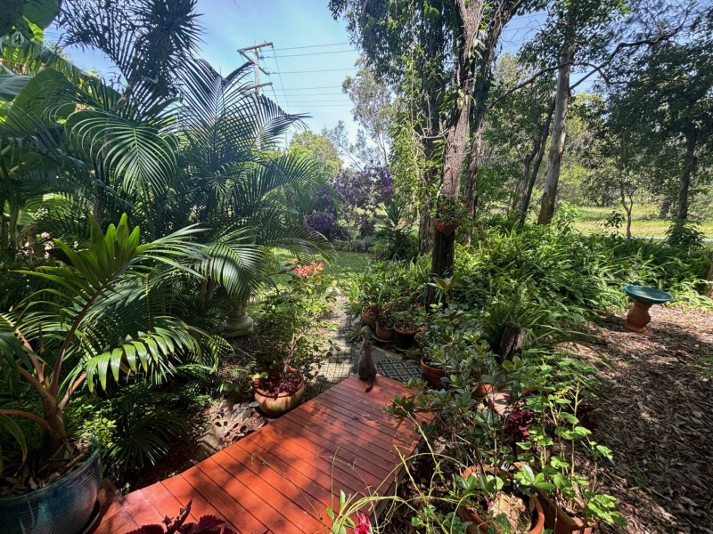 2-4 Camena Street, Macleay Island QLD 4184