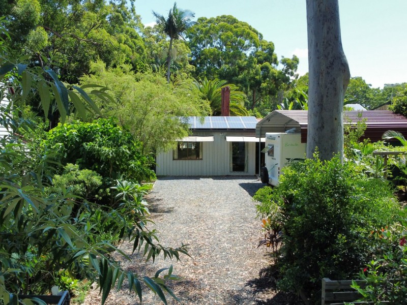 3-5 Ibis Street, Macleay Island QLD 4184