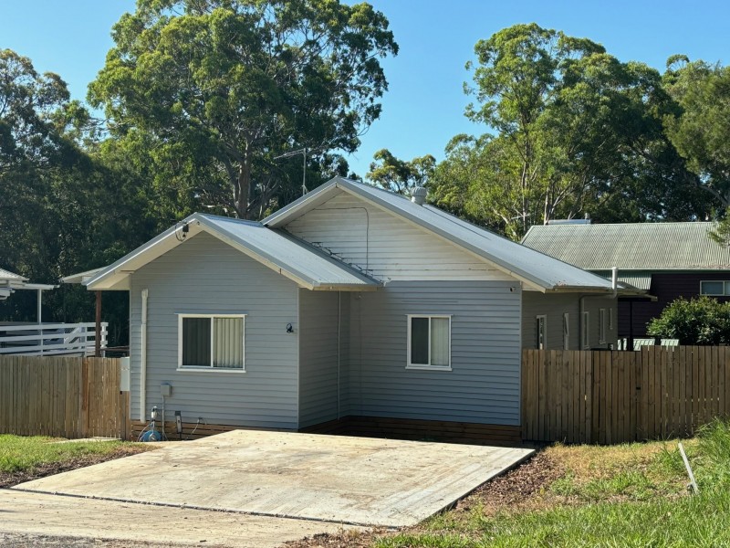5 Tukkeri Street, Macleay Island QLD 4184