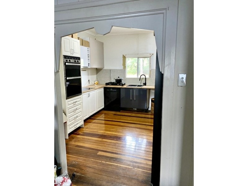 5 Tukkeri Street, Macleay Island QLD 4184