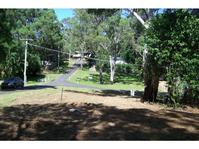 1 NIEL ST, Lamb Island QLD 4184