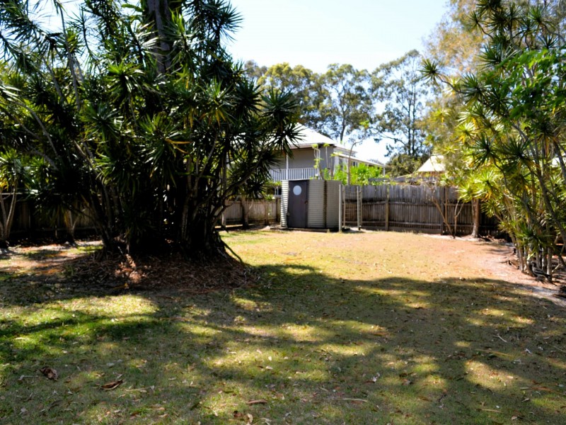178 Kate St, Macleay Island QLD 4184