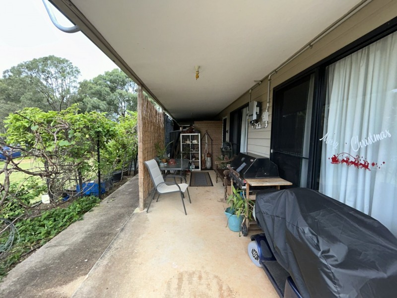8 Granadilla Street, Macleay Island QLD 4184