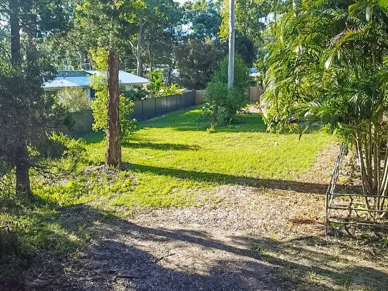 9 – 11 Aruma Street, Macleay Island QLD 4184