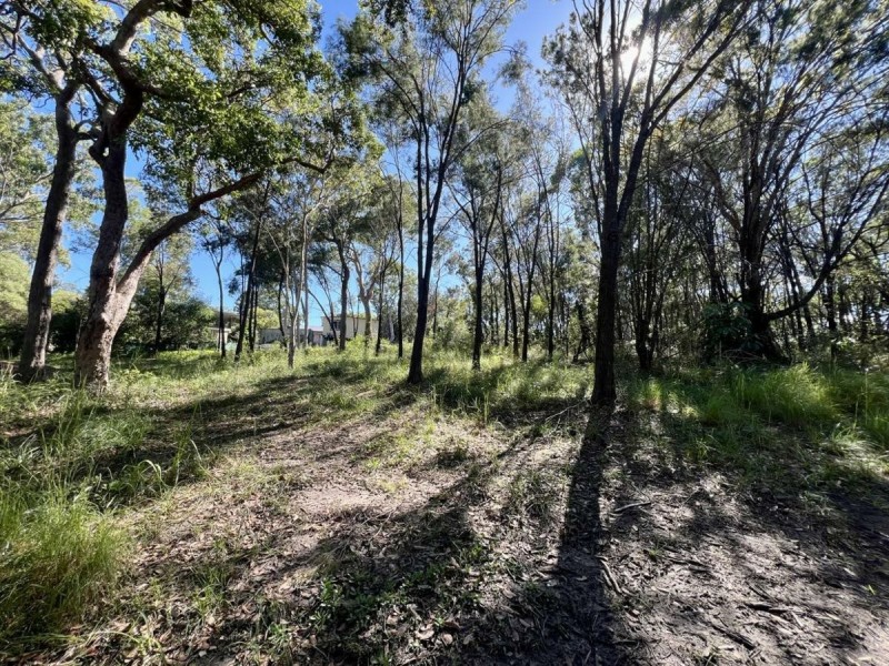 15 Cathy Street, Macleay Island QLD 4184