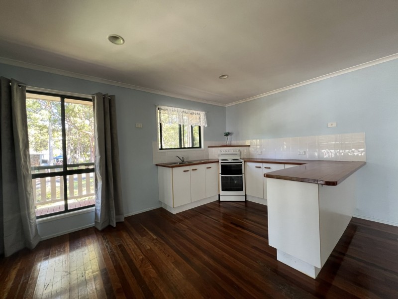 17 Baracoota, Macleay Island QLD 4184