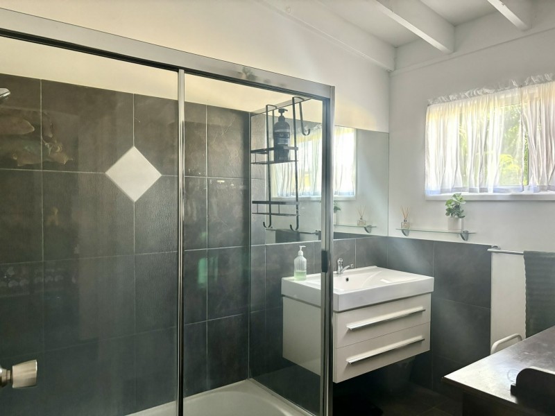 52 Treasure Island Avenue, Karragarra Island QLD 4184