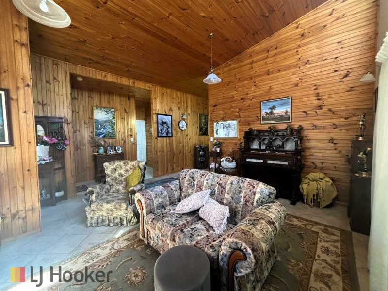 13 Marine Street, Macleay Island QLD 4184