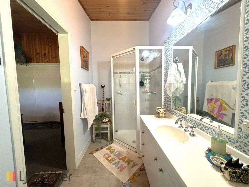 13 Marine Street, Macleay Island QLD 4184