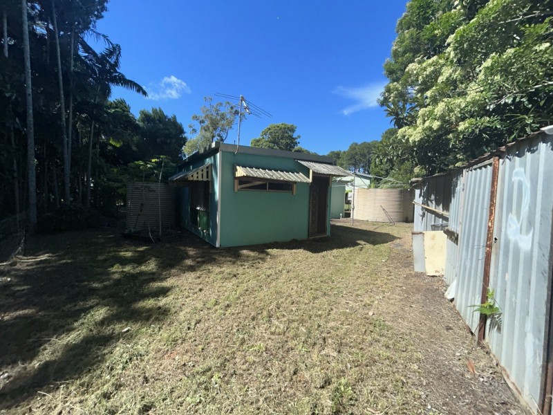 181 High Central Road, Macleay Island QLD 4184