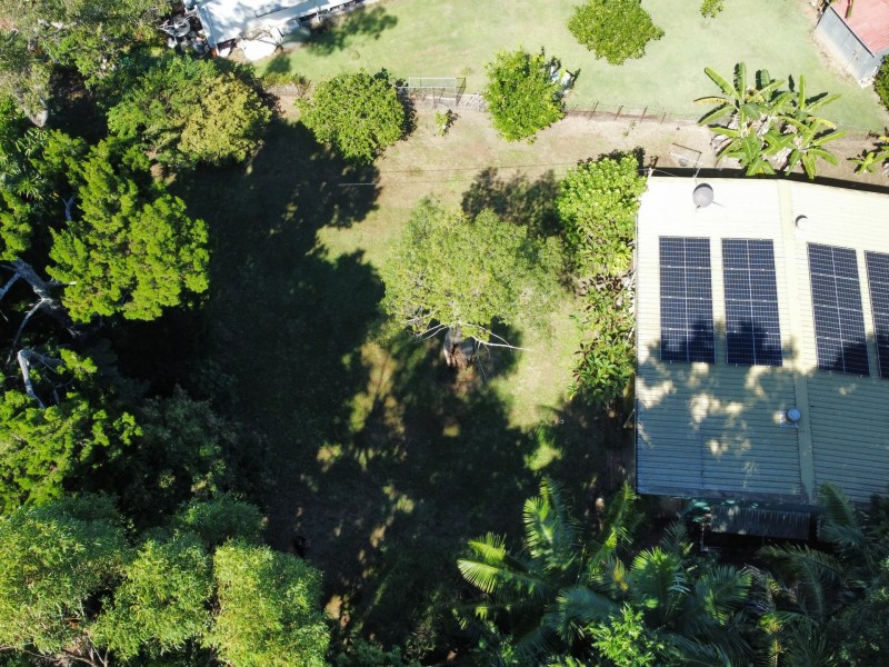 181 High Central Road, Macleay Island QLD 4184