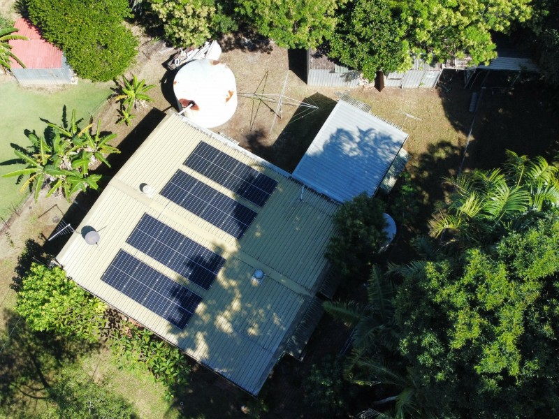 181 High Central Road, Macleay Island QLD 4184
