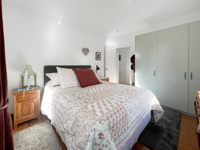 22 Tingara Street, Macleay Island QLD 4184