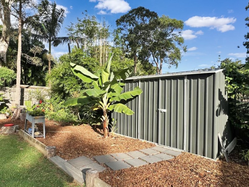 22 Tingara Street, Macleay Island QLD 4184