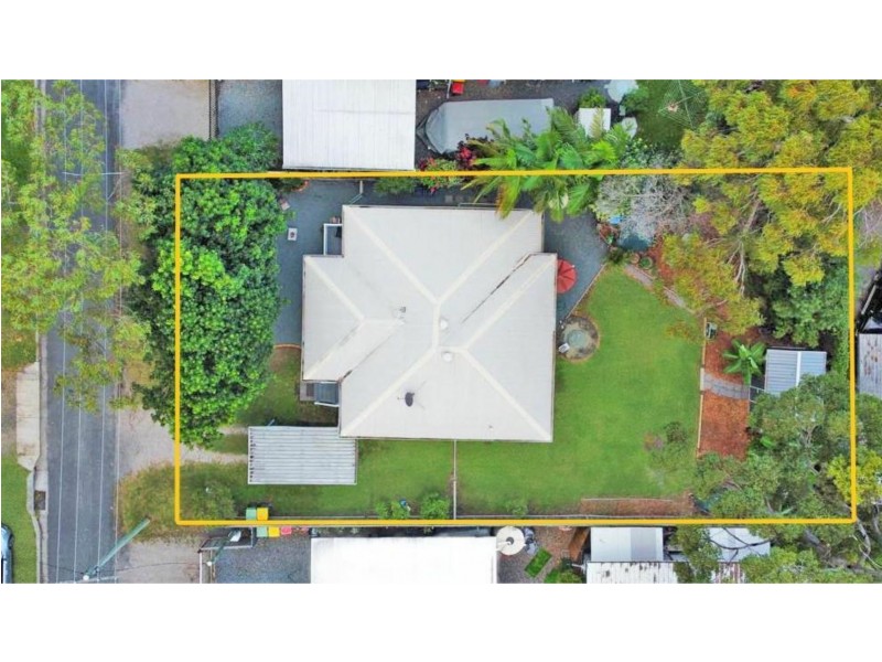 22 Tingara Street, Macleay Island QLD 4184