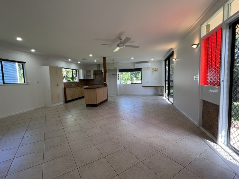 3 Duncan Street, Macleay Island QLD 4184