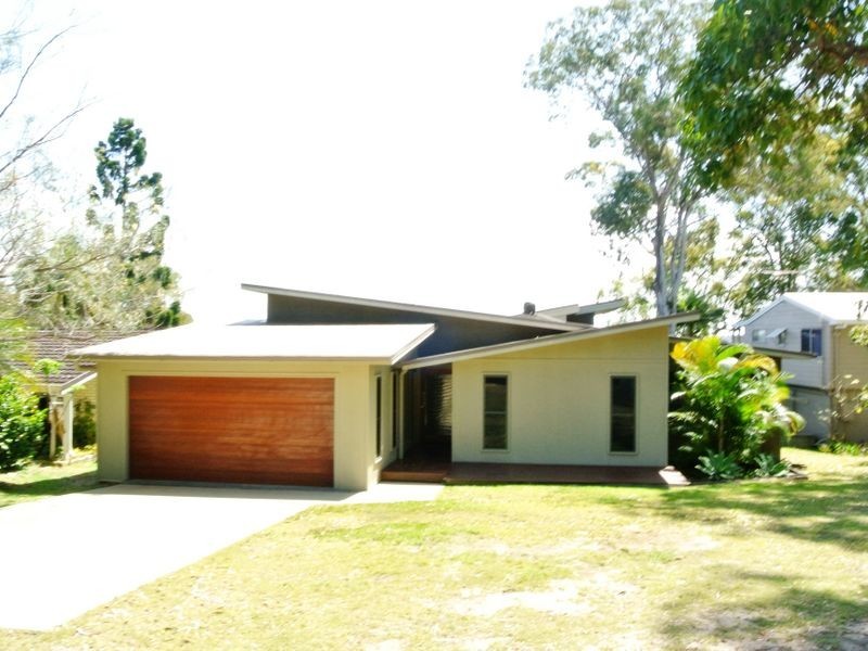 85 Coondooroopa Drive, Macleay Island QLD 4184