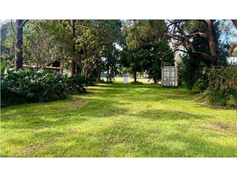 21 Charles Terrace, Macleay Island QLD 4184