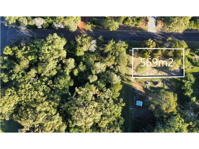 1 Rhodes Street, Macleay Island QLD 4184