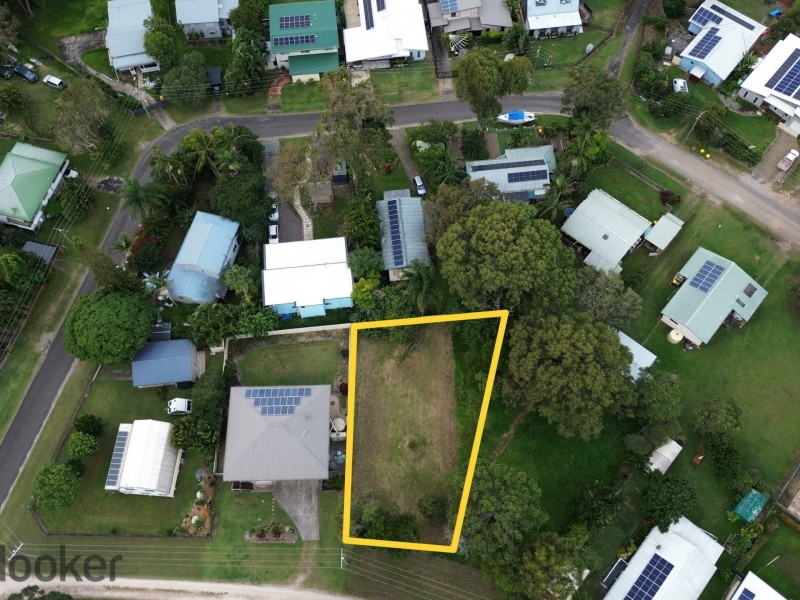 38 Mango Crescent, Macleay Island QLD 4184