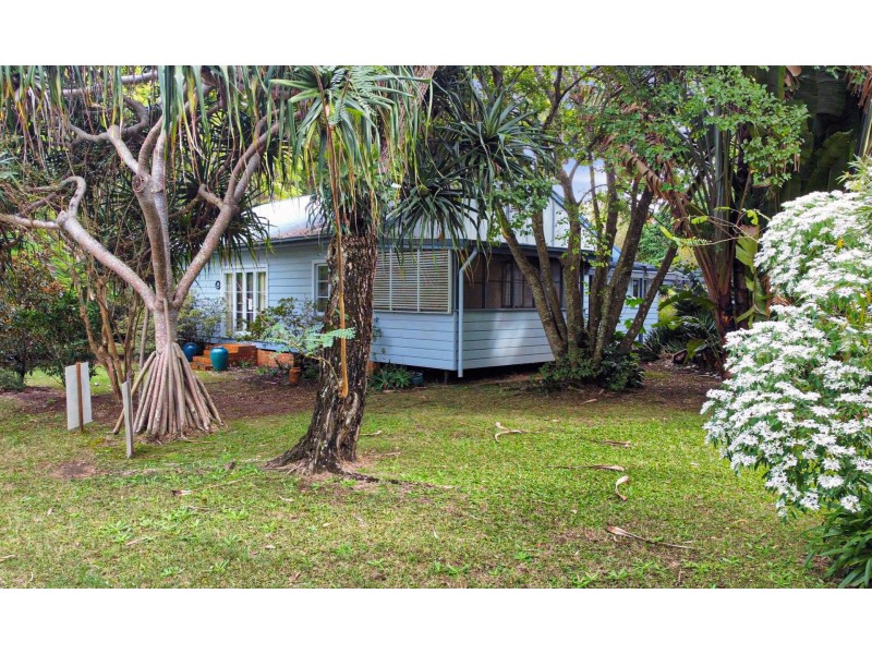 11 –  15 Orion Street, Macleay Island QLD 4184