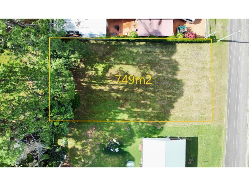 19 Jan Street, Macleay Island QLD 4184