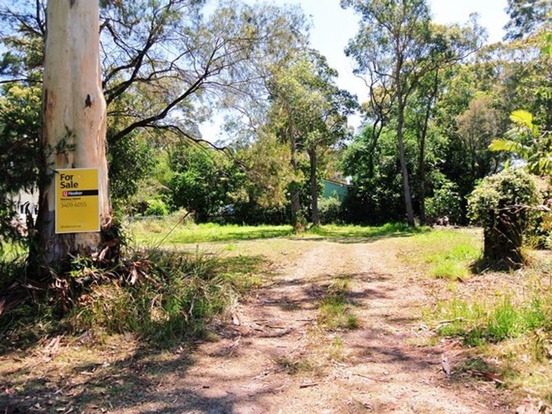 37 Cooee Crescent, Macleay Island QLD 4184
