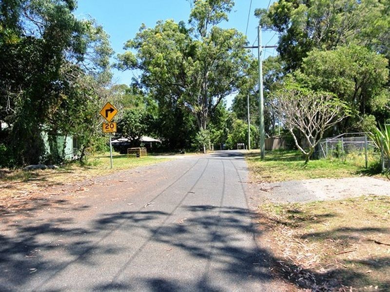 37 Cooee Crescent, Macleay Island QLD 4184