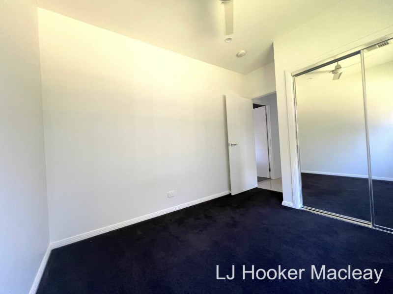 12 Waterside Drive, Macleay Island QLD 4184