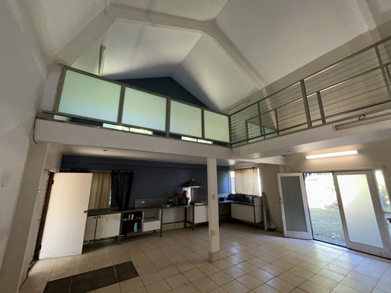 194-196 High Central Road, Macleay Island QLD 4184