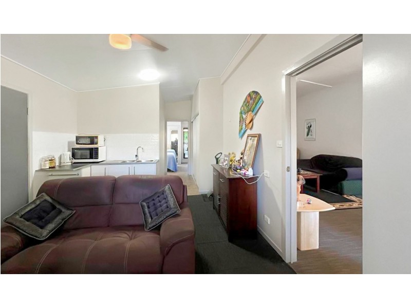 4 Con Street, Macleay Island QLD 4184