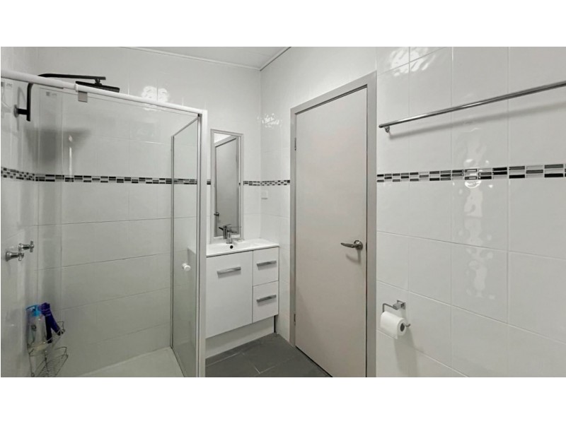4 Con Street, Macleay Island QLD 4184