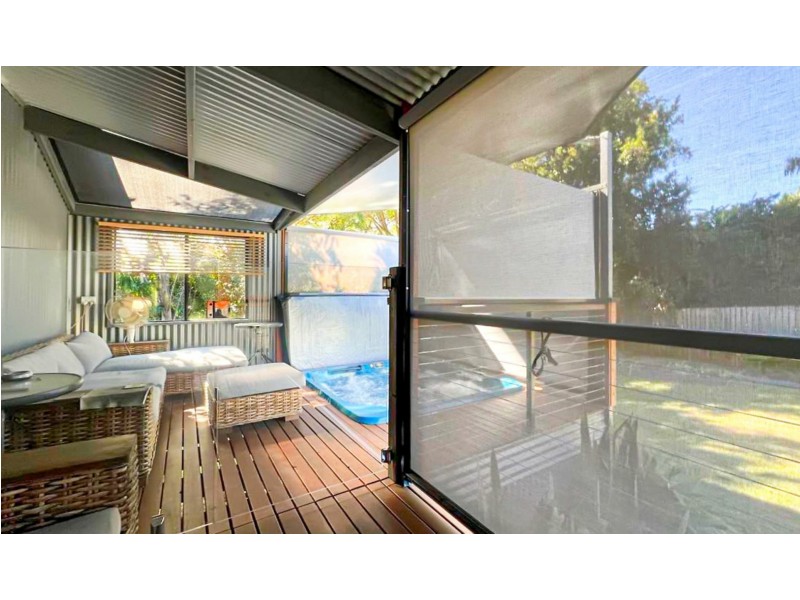 4 Con Street, Macleay Island QLD 4184