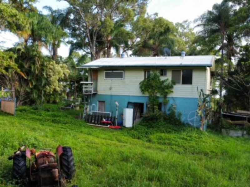 15 Wyena Avenue, Lamb Island QLD 4184