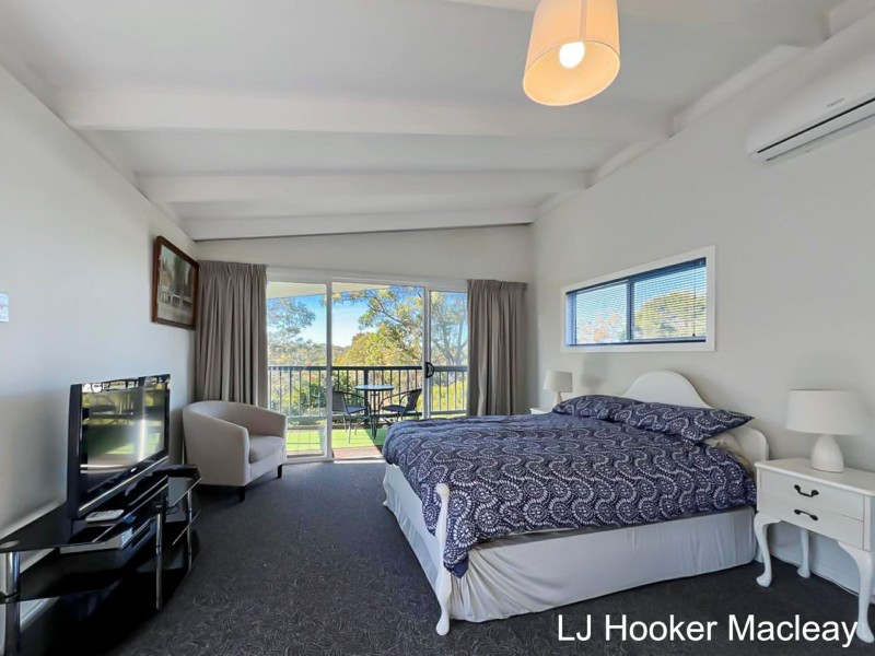 22 Camena Street, Macleay Island QLD 4184
