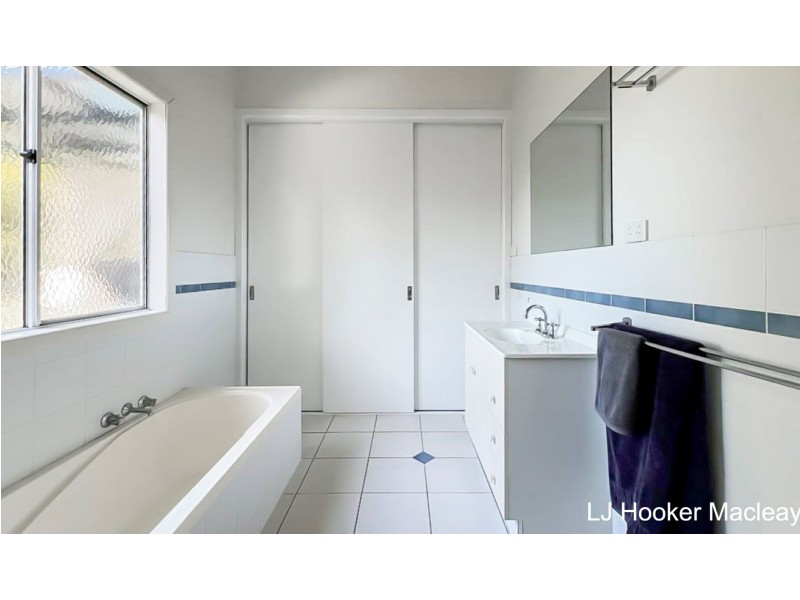 22 Camena Street, Macleay Island QLD 4184