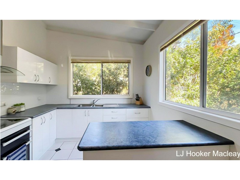 22 Camena Street, Macleay Island QLD 4184