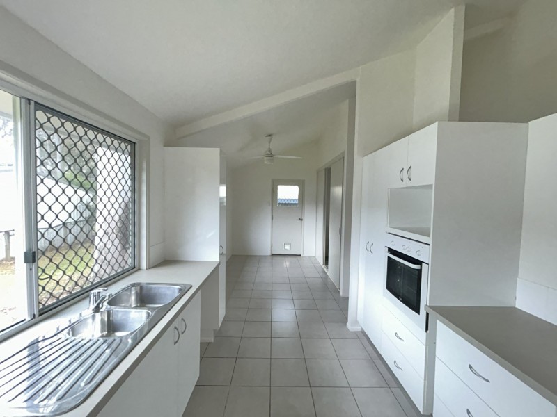 20 Citron Street, Macleay Island QLD 4184