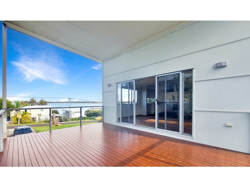 13 Coorong Street, Macleay Island QLD 4184