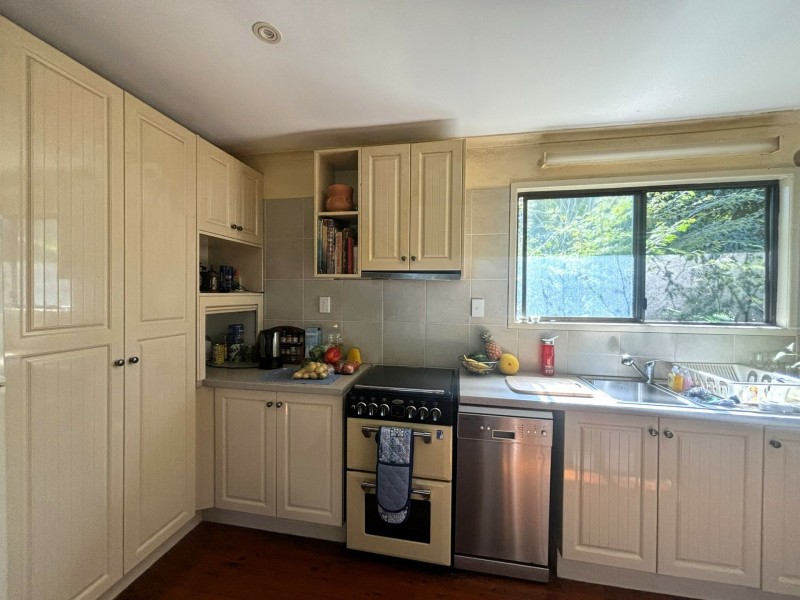 22-24 Pine ave, Lamb Island QLD 4184