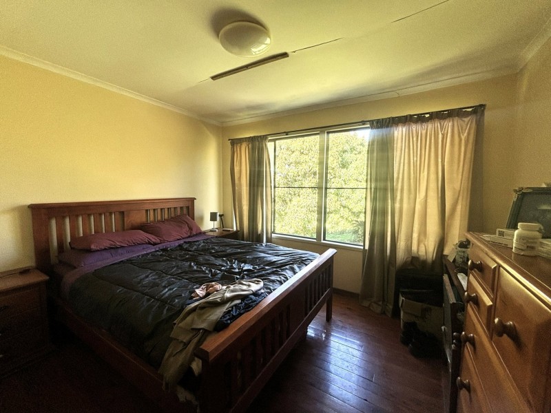 22-24 Pine ave, Lamb Island QLD 4184