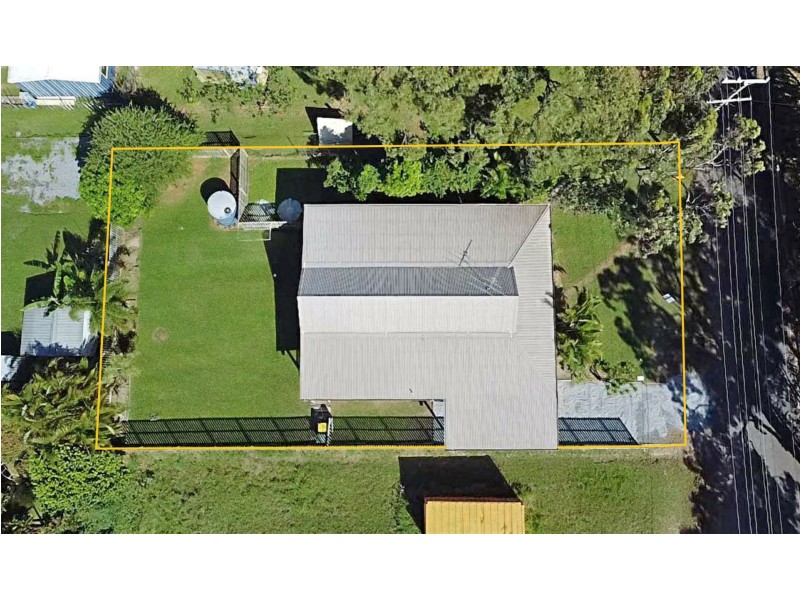 60 Francis Road, Macleay Island QLD 4184